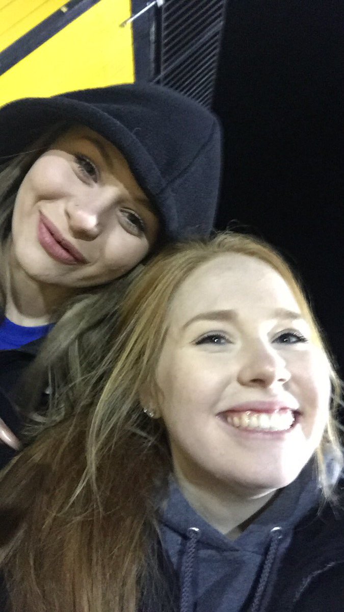 Katey_Rademann's tweet photo. HAPPY BIRTHDAY JO💓 @jo_salinasss https://t.co/C9LRxIGzaE