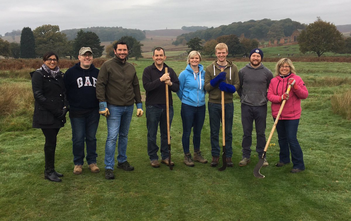 LeicsCares's tweet image. Members of Leicestershire and Rutland #ProHelp had a great day supporting @BradgatePark today  #teamchallenges #csr