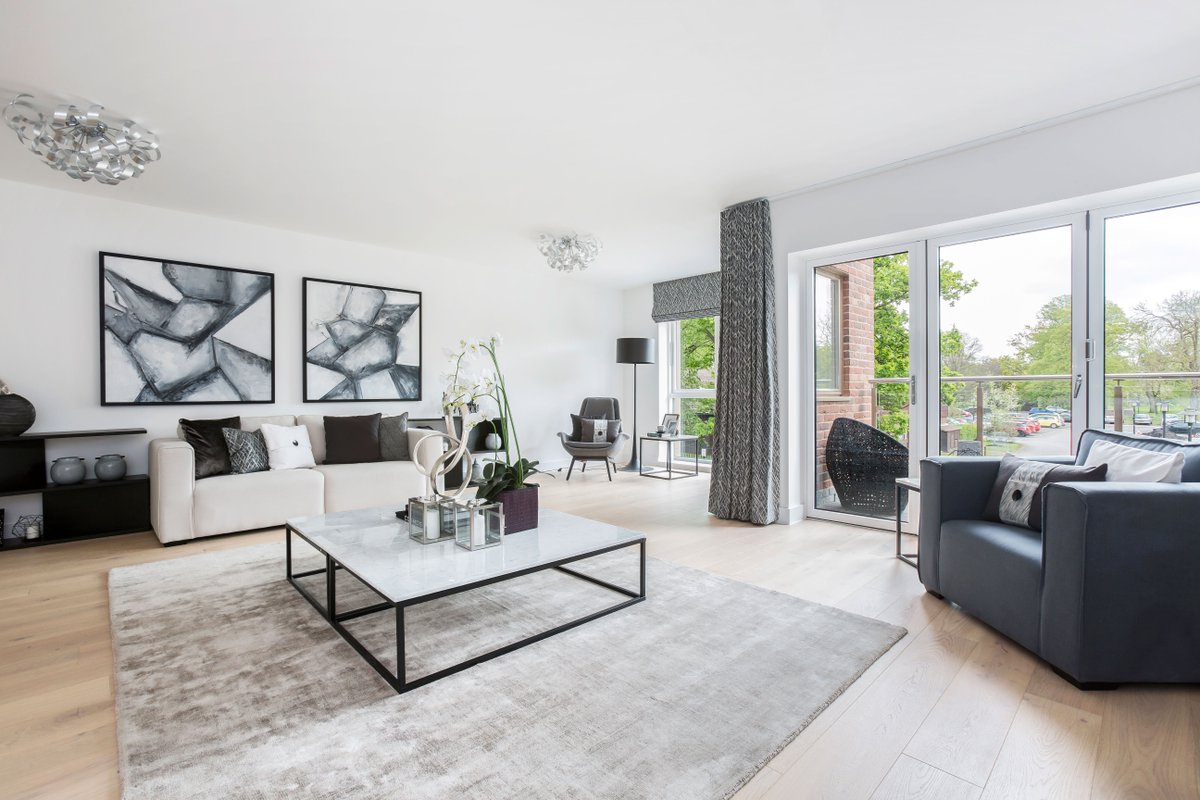 Hill_Group_UK's tweet photo. This living room is from one of our #Magna townhouses - discover this collection of new homes in #Cambridge today: https://t.co/soWnIejIpx https://t.co/XLBTNiSdBj
