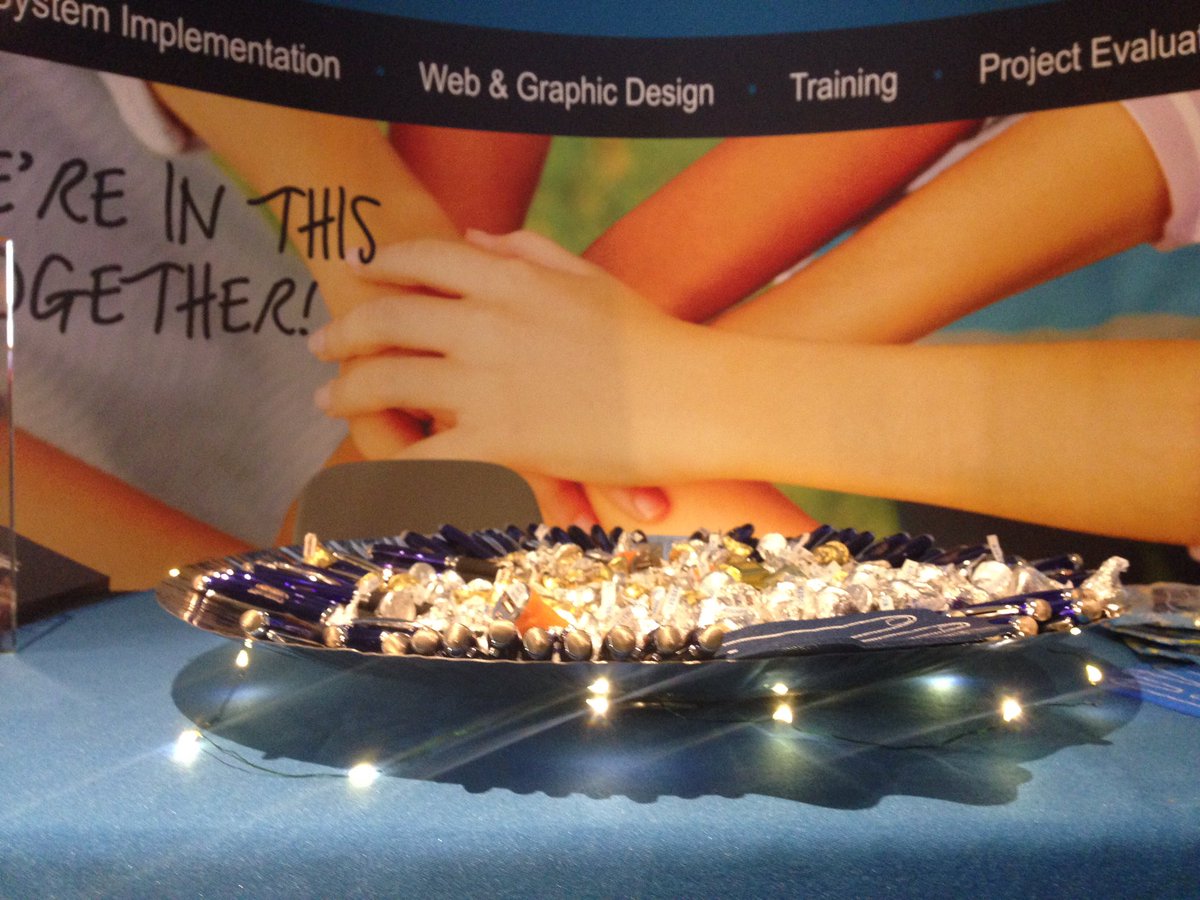 MichelleLeFeve's tweet image. TY @OPCSeniors for being apart of @CourtlandCares Innovation Pavilion Presentation at #CommonFuture17 #CommonFuture2017. Visit Booth 31!