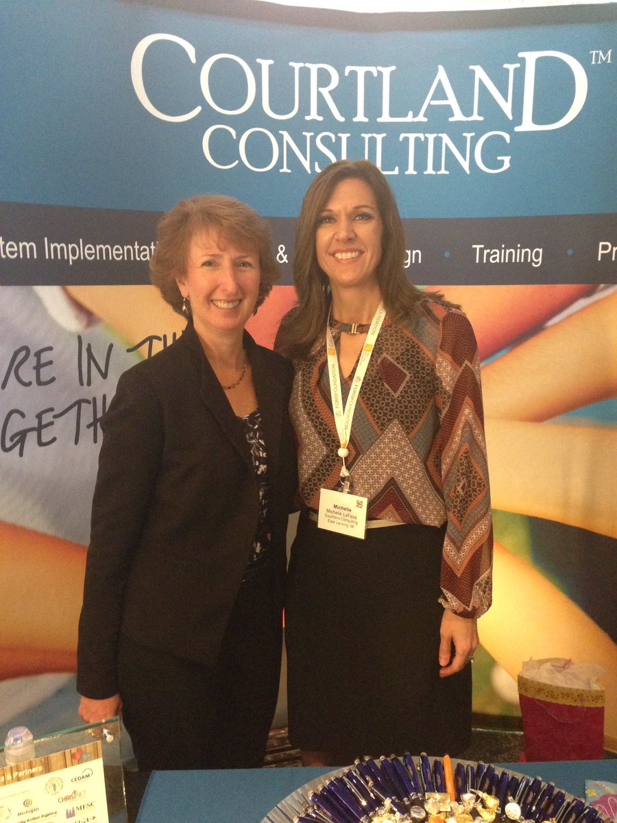 MichelleLeFeve's tweet image. TY @OPCSeniors for being apart of @CourtlandCares Innovation Pavilion Presentation at #CommonFuture17 #CommonFuture2017. Visit Booth 31!