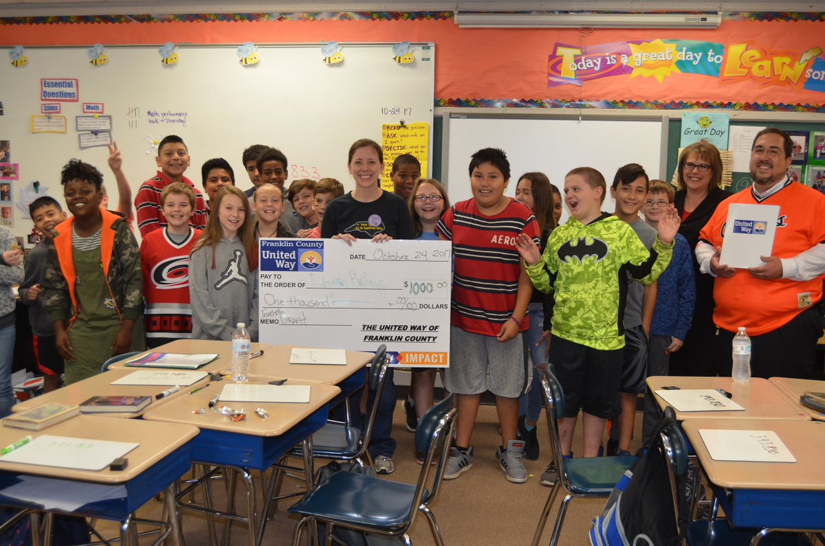 FCSchoolsNC's tweet photo. @UnitedWayFCNC and @Novozymes raise $25000 to support our teachers and students! https://t.co/XzDSRY4CXk #teachergrants #givingback https://t.co/5vhu89Jflv