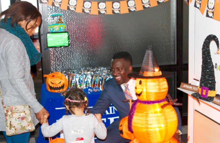 JermaineReed's tweet photo. Welcoming hundreds of preschoolers to City Hall for our annual #ProjectBoo Trick or Treating.
@reStartKCMO
@OB_Inc_KC
#EmmanuelsChildcare https://t.co/qyzvwX6igf