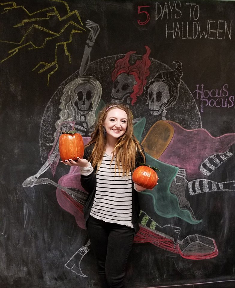 ASAdvising's tweet photo. Happy #NationalPumpkinDay! Its the perfect day to stop by Gardiner Hall and see our front desk staff to make your appointments! #ASAdvising https://t.co/gzFQxPLu0I