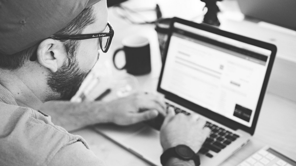 4 steps to write the perfect #Yale Law School admissions essay: ow.ly/GSXQ30g9jhy #lawschool #YaleLaw