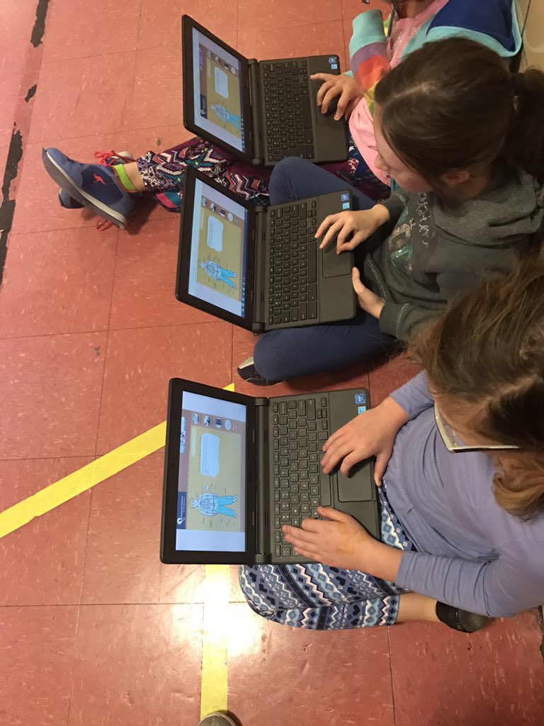 MrsheehanPE's tweet photo. Ss learn about skeletal system in google classroom in health today!@ BayviewESchool @BayviewParents #MTPSEdTechs #MTPSPride #techinhealth https://t.co/WNJmapS2df
