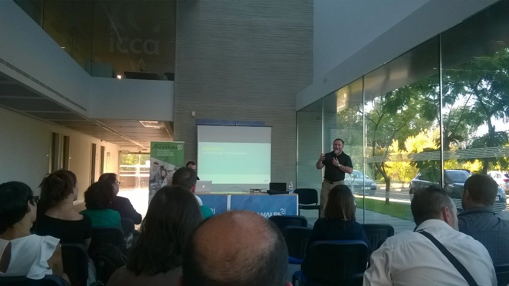 UtepilsTech's tweet photo. Bitcoin y #Blockchain hoy en @CordobaTweet. Y ahí debíamos estar! #criptotweet @Rabanales21 https://t.co/zhn0FOrqh9