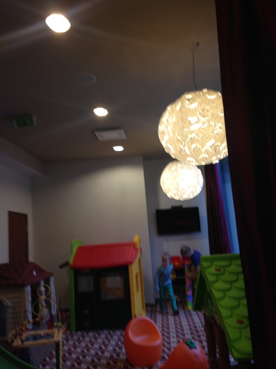 Babyroom_lv's tweet photo. Pēc @HotelJurmalaSPA apmeklējuma - liepziedu tēja restorānā un rotaļu stūris bērniem https://t.co/Ku7GgzPBI9