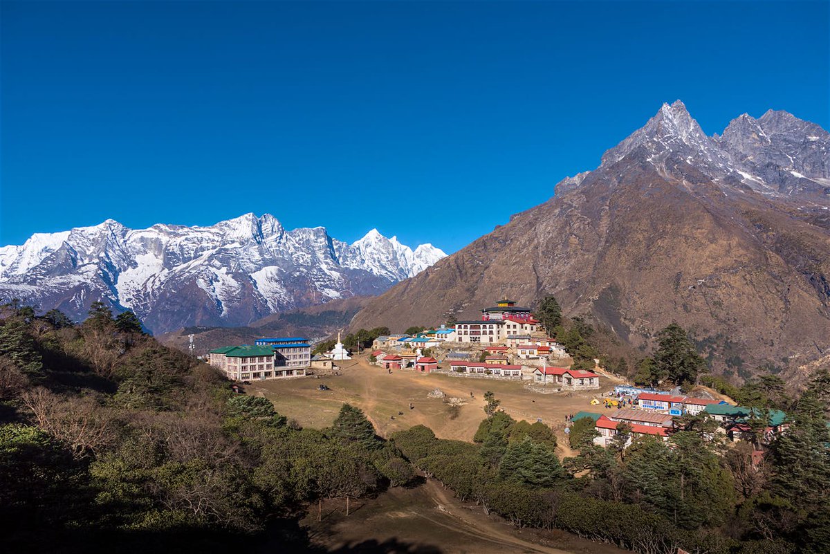 lonelyplanet's tweet photo. Pick your peak: discovering Nepal's best treks https://t.co/NhxHou4xKo by @joe_planet https://t.co/6TAiKeBRER