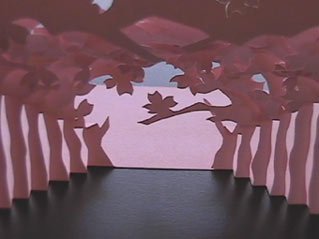 しかけ絵本 手作りポップアップカード 桜並木 ポップアップカード 折り紙建築 この遠近感が良いです 紙一枚 糊不要 立体切り絵とも呼べるかな T Co Rwrwumfmgw 中沢圭子 立体カード 飛び出すカード ポップアップカード 折り紙建築