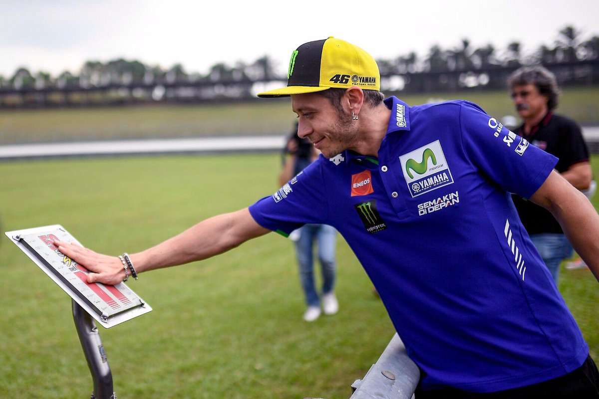 ValeYellow46's tweet image. Ciao Amico mio,sei sempre nei nostri cuori 
Sic58❤️