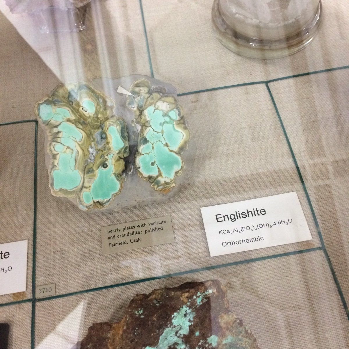 Bevolee's tweet photo. 😂... beautiful specimen though, despite its name! #naturalhistorymuseum #mineral https://t.co/2IKihUO9pK