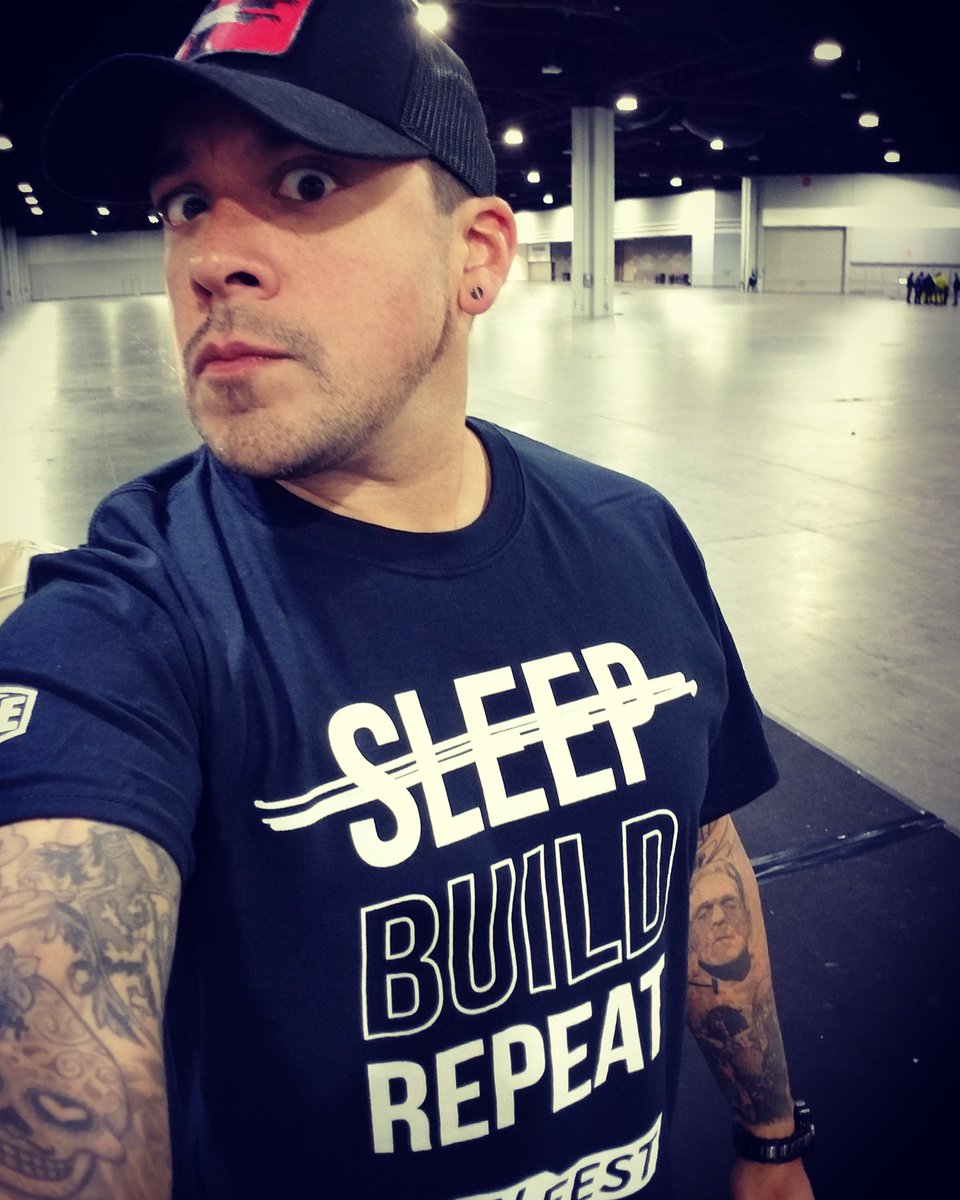RealDaveSolo's tweet photo. It has begun... @WalkrStalkrCon ATL! #WSCLive #WSCAtlanta https://t.co/ooBGLduqpu