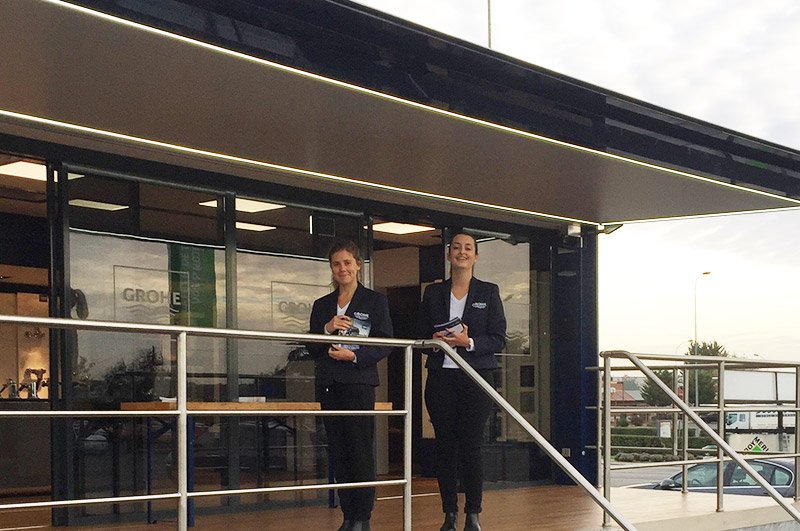 RoadEvent's tweet photo. La tournée @Grohe termine dimanche, profitez-en auj. et demain au @leroymerlinfr de Bonneuil! Voir nos trucks event: https://t.co/1qAY2XlDg2 https://t.co/82OyBbLthF