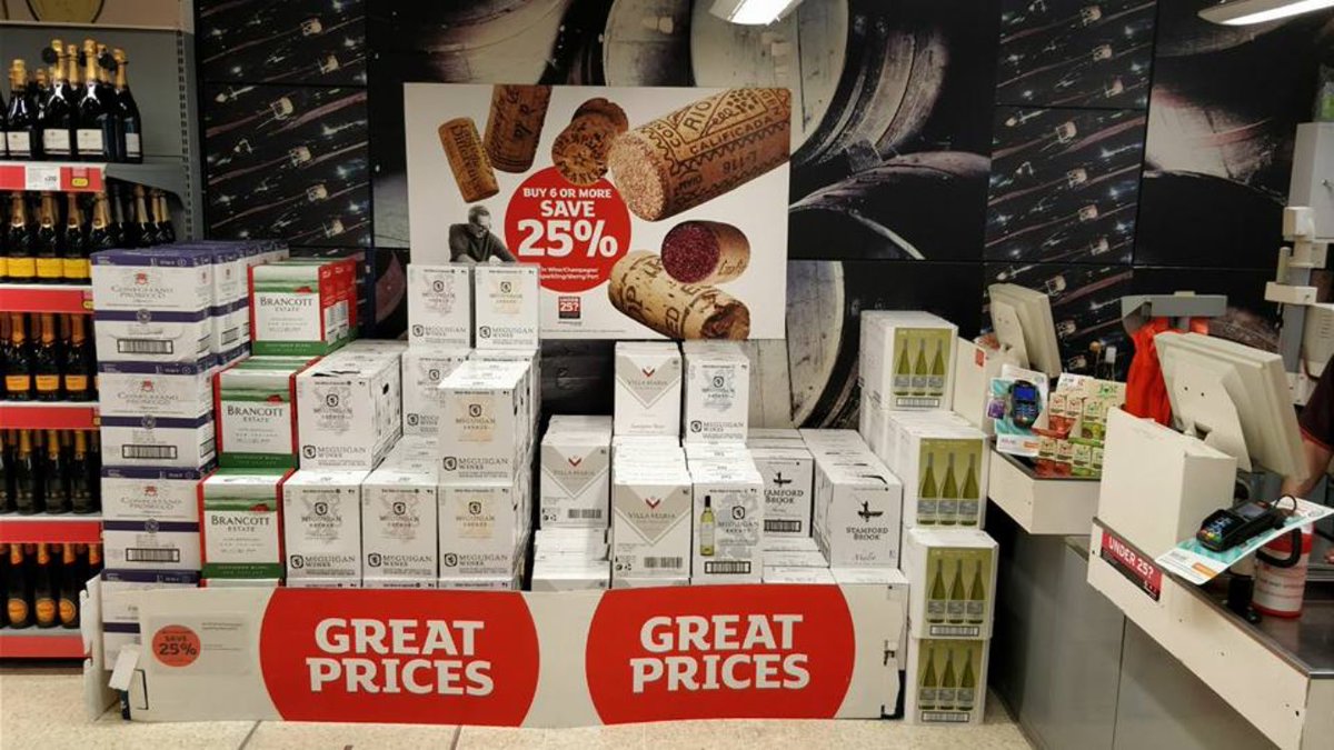 BannsideRetail's tweet photo. No need to get spooked this weekend-the 25% off 6bottles of wine is back!!! Only until Tuesday ❤️Sainsbury's, Coleraine 👏 https://t.co/S87woS4djt