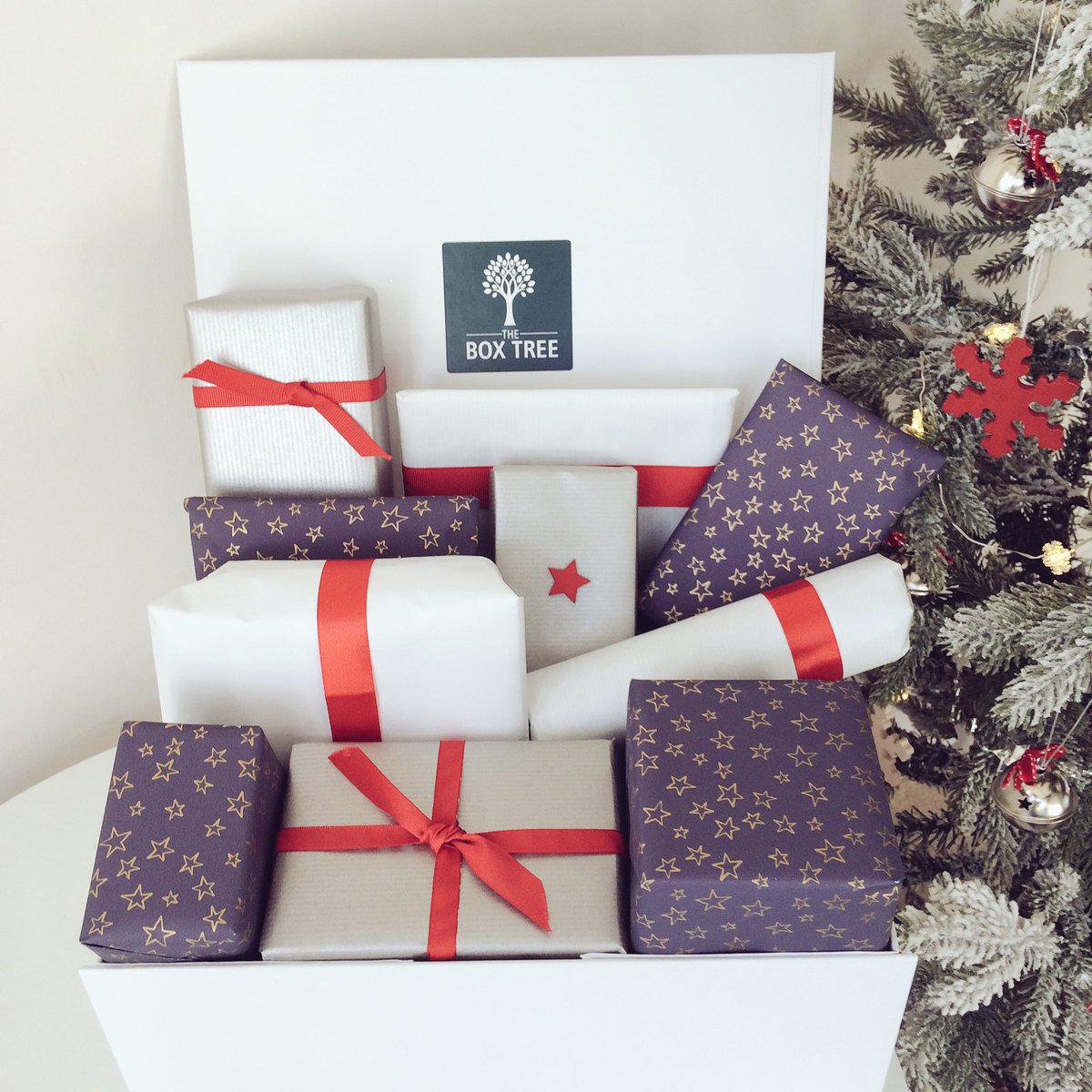 thestockingbox's tweet photo. Stocking Boxes now available to pre-order at https://t.co/Nc0fPL7e9Q
Shopped, wrapped, delivered @TheBoxTreeCo. #christmasshopping #done https://t.co/aG4aOcxHps
