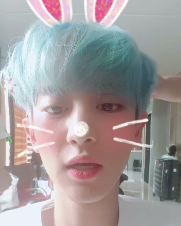 kiconsfab's tweet photo. Chanyeol Icons🐰
Fav if you use or save it🐰
(be honest please)
#ExoIcons #ChanyeolIcons #KpopIcons #Icons #Kpop #Exo #Chanyeol https://t.co/GYvAaSn10r