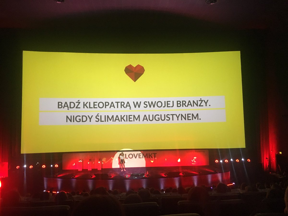 martaklimekk's tweet photo. Kobiety na traktory! 🚜 @Meg_Urbaniak #ilovemkt https://t.co/3hX0l8HxYn