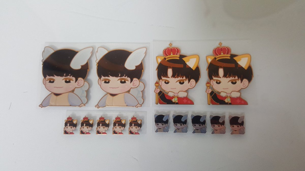 nuest_ems's tweet photo. 드디어 전차스가 도착했습니다😭😭😭😭😭😭
정말 오래 기다렸습니다만 예쁘긴 예쁘네요..흑흑.. 열심히 포장 후 다음주부터 배송 시작하겠습니다 도무송 스티커 팍팍 넣어드릴게요😢 혹시라도 환불을 원하시는 구매자께서는 디엠 주세요! https://t.co/Ny21DNIbtS