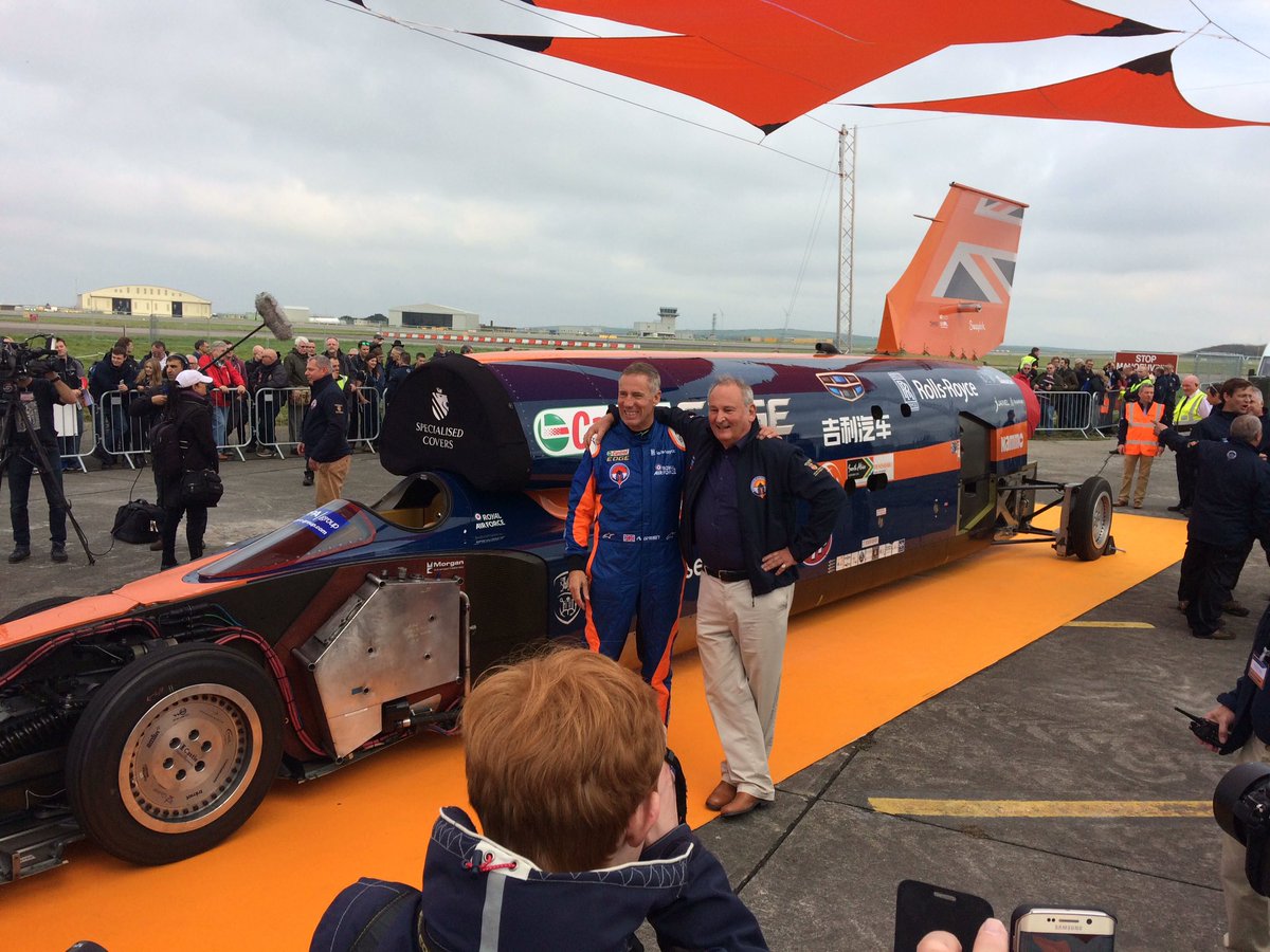 Bloodhound_LSR's tweet image. A very happy Andy Green and Richard Noble post two very successful runs! #BloodhoundIsGo #Newquay2017