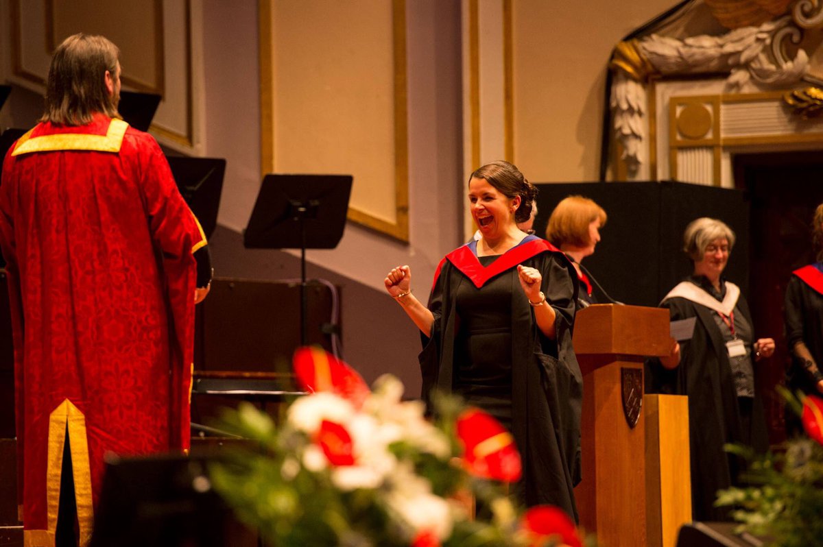 LeighDilks's tweet photo. Working at @EdinburghNapier grads and a nice wee #tbt to my own amazing day #EdnapierGrads #EdNapierAlumni https://t.co/RJFyqdEHfk