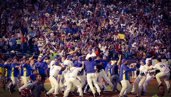 elmagallanes's tweet photo. Gracias por 100 años llenos de historias y momentos inolvidables, de sufrimientos, pero sobre todo de muchas alegrías. 🏆⚾️🇻🇪💯❤️ https://t.co/9tkMaOcmDn