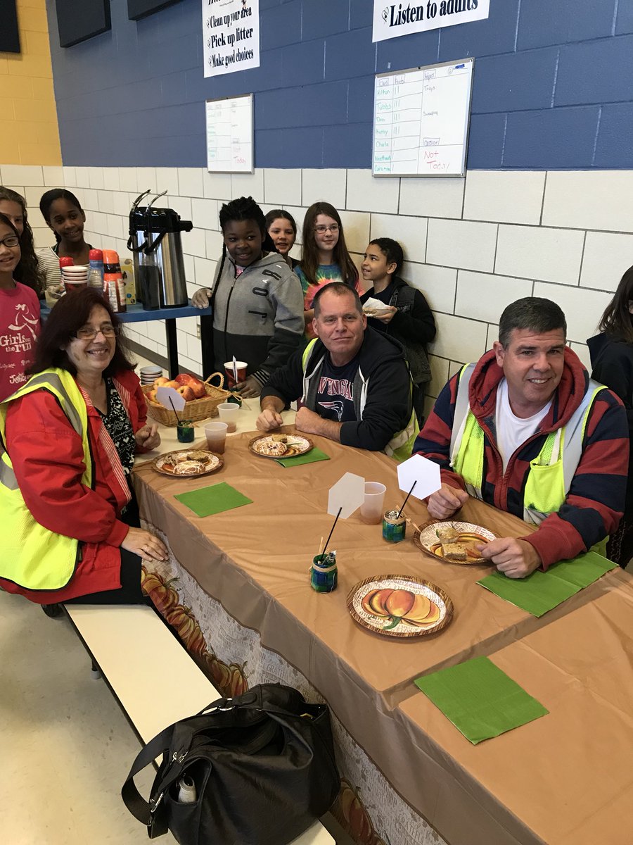 PRserviceclub's tweet photo. A HUGE thank you to all the bus drivers at Paul Road school! Enjoy the breakfast😄. #GCpride  #superheros #PRS50 @GatesChiliSupt https://t.co/dHmGAEx7WS