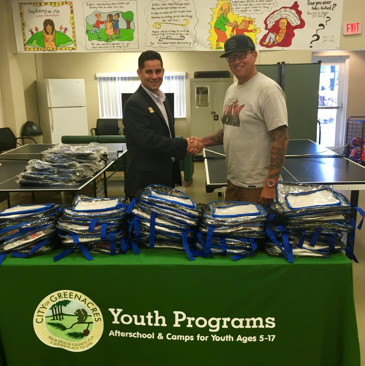 CityGreenacres's tweet photo. @citygreenacres Mayor Joel Flores challenges @weskainmafia Hot Spot/Cool Zone Kids to Basketball Challenge. Nov 17@7pm  Community Ctr https://t.co/s9CqIERF14