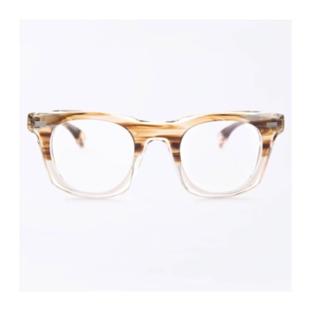 BlakeKuwahara's tweet image. ETHEREAL: Introducing the CODY in Fog! #framewithinaframe #thenewclassic #handcraftedeyewear #luxuryeyewear #style #fashion #eyewear #lunet…