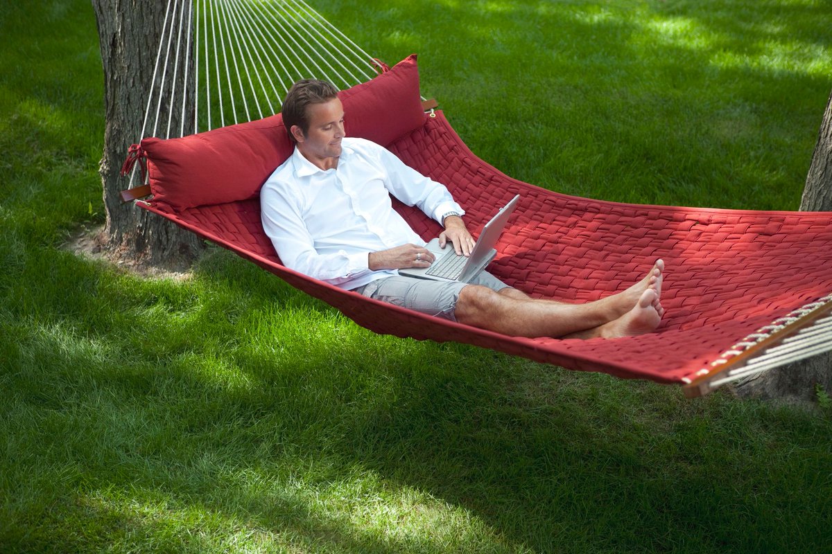 HCMEssentials's tweet photo. Could Telecommuting Reinvigorate the American Dream? https://t.co/X34jKVGAuI https://t.co/I0FGXX25nu