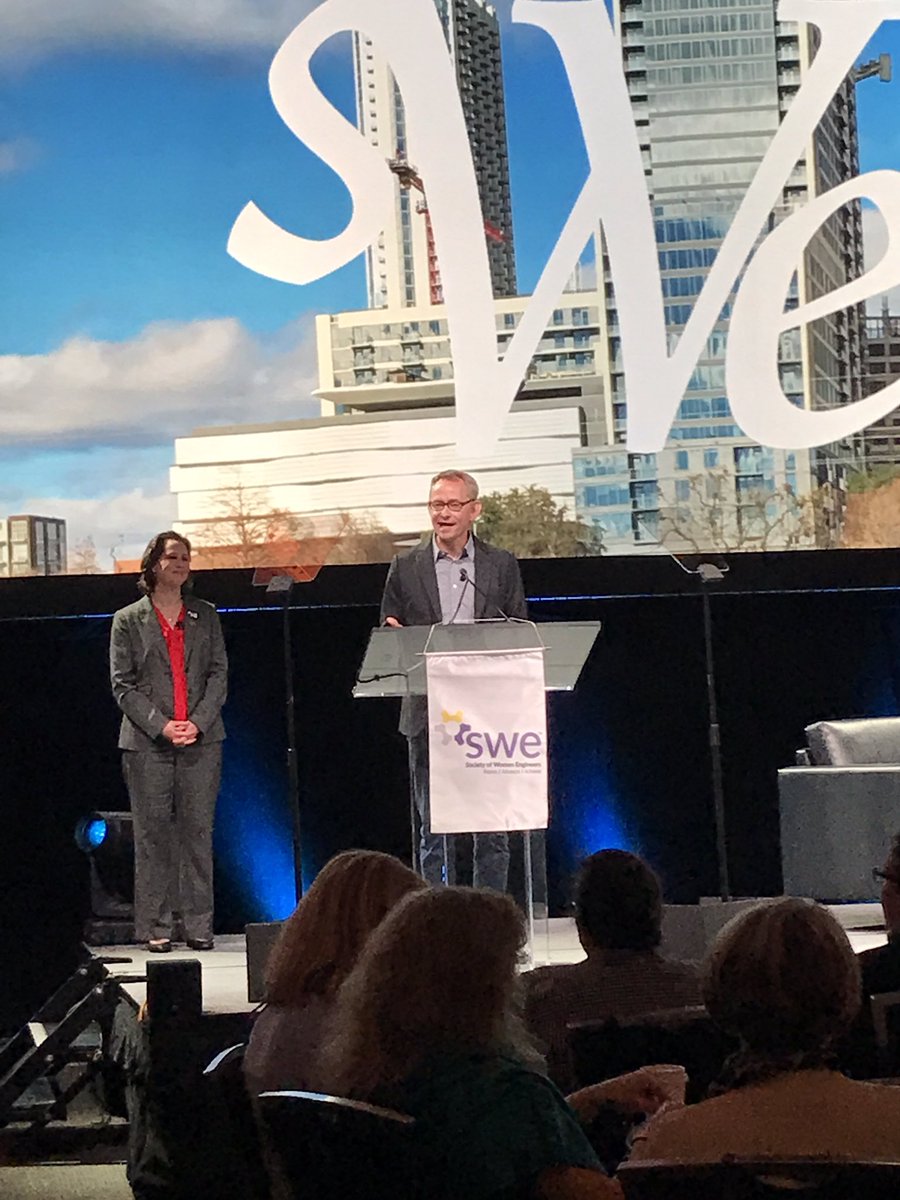 SWEtalk's tweet photo. "We truly are always connecting and #AlwaysEngineering @intel" #We17. "We encourage you to seek out male engineers as diversity partners." https://t.co/47jLB20Zr5