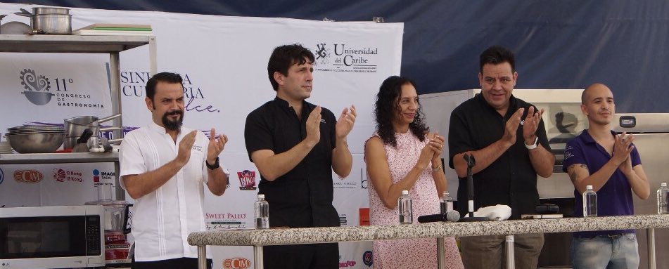 Universidad del Caribe tweet media