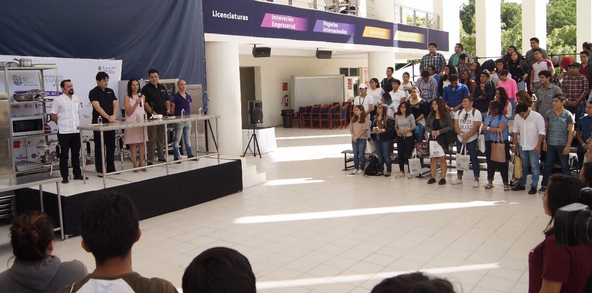 Universidad del Caribe tweet media