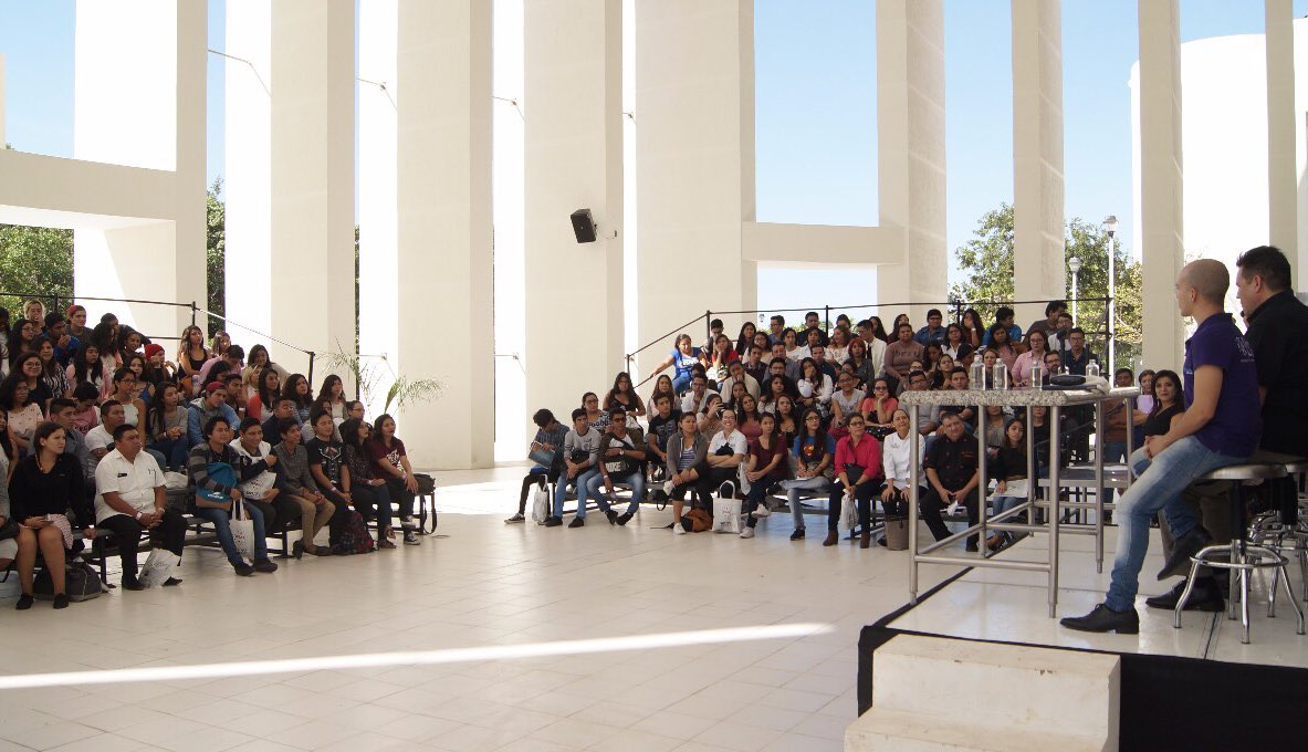 Universidad del Caribe tweet media