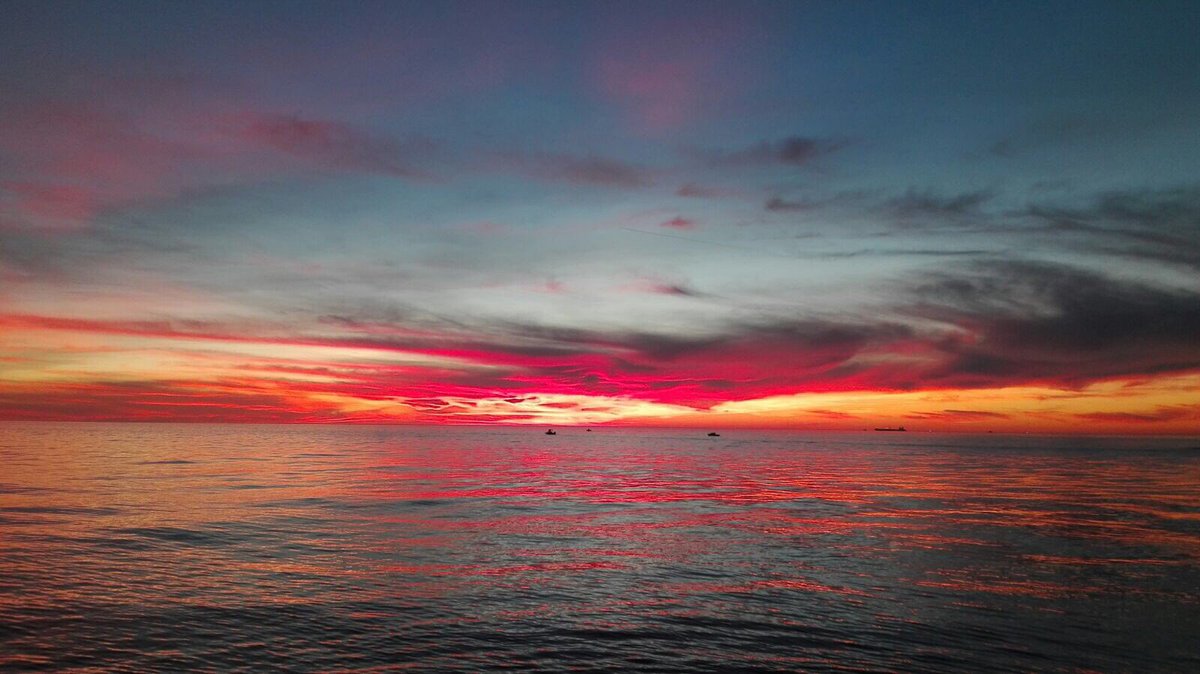 Buona serata...da bora bora...anzi da ostia beach