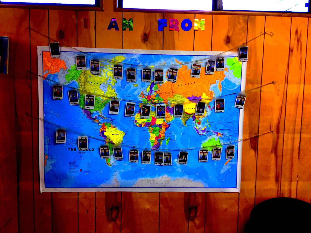 ZambranoClarkHS's tweet photo. #18Countries #11Languages #1family #diversityisourstrength #ClarkTexas https://t.co/p3tXYoyUfX