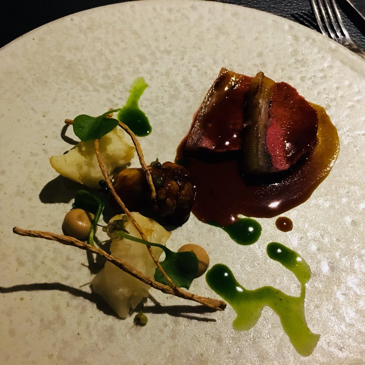 Ossyarab's tweet photo. Can’t thank everyone involved at @lenclume enough for a fabulous meal &amp; stay last night! @simon_rogan you have an outstanding team! #divine https://t.co/f21FYQNZSs