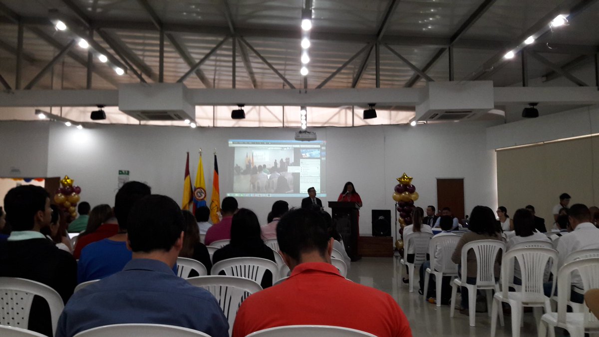 alejotutor's tweet image. Participando de #ExpoTech 2017 en #ibague con @figueredo_john