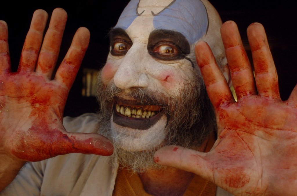 CinemaRunner's tweet photo. Rob Zombie Is Making A Sequel To ‘The Devil’s Rejects’ https://t.co/rhFi6QmSOU https://t.co/EpMFQOs1jY