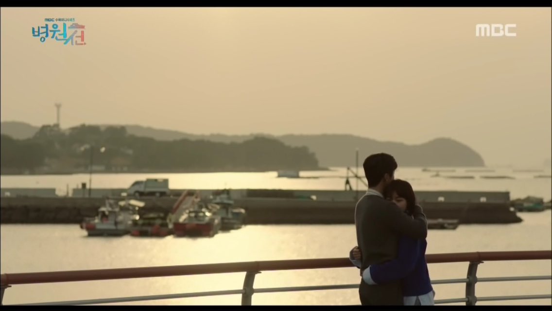 DNEduUKUQAIhMFH.jpg:large