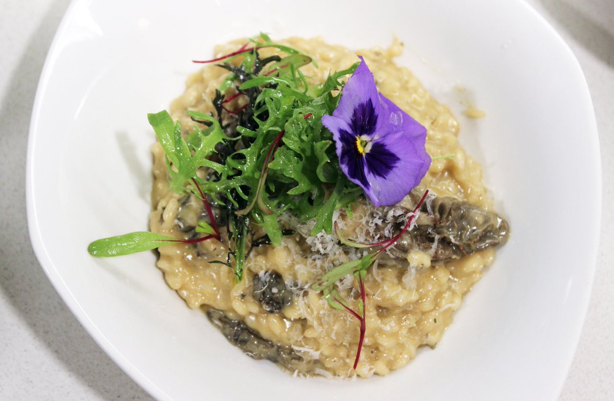 Así es como lo mejor de la #CentralDeAbasto se transforma en un platillo delicioso | <a href="/CedronCondesa/">Restaurante Cedrón</a>
bit.ly/2z7o3qI