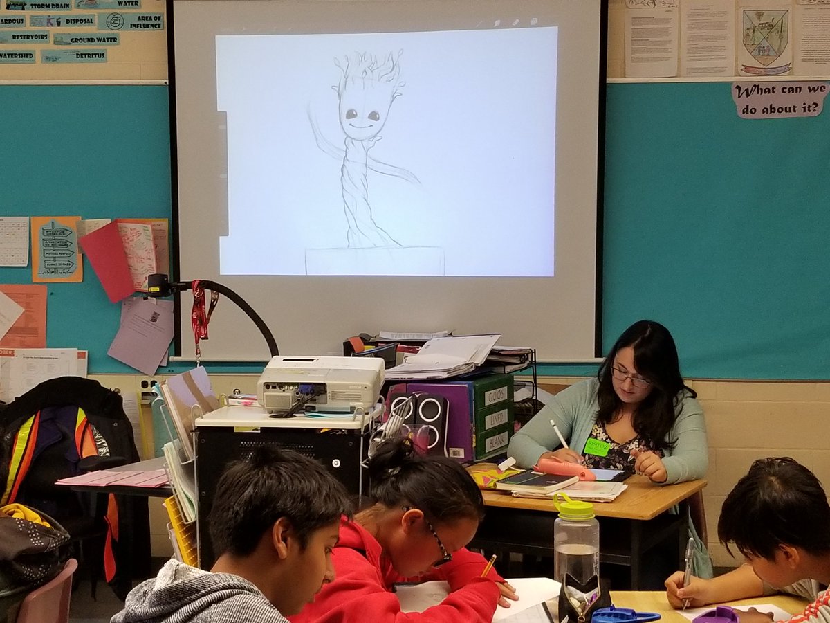 MsMa8's tweet photo. @HazelMcCallionS @PeelSchools Learning to draw with @BonBonmuiArt. Learned about graphic design program. https://t.co/s3KzIFRsfX