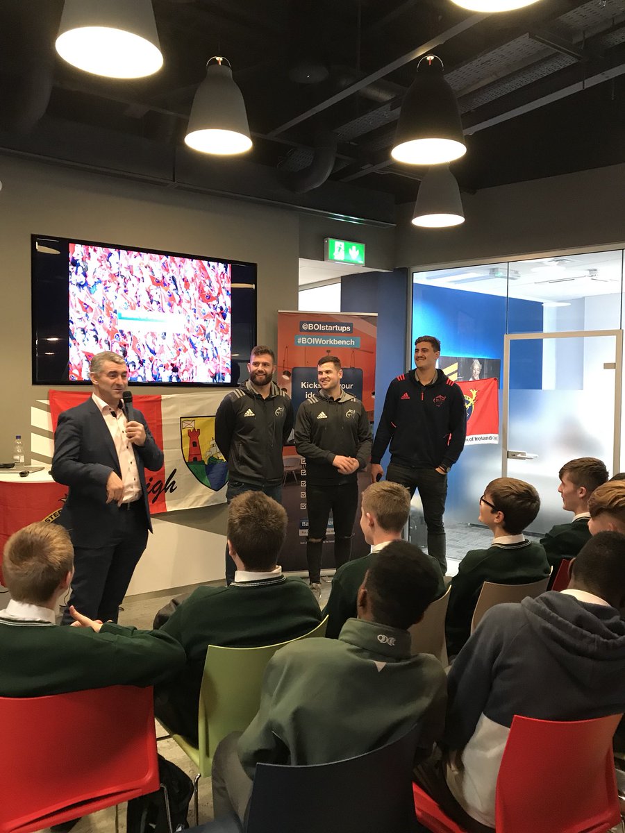.<a href="/LiamLsheedy/">Liam Sheedy</a> and <a href="/Munsterrugby/">Munster Rugby</a> players talking to students on being at your best and keeping balance in life #sport #rugby  #BOIrugby