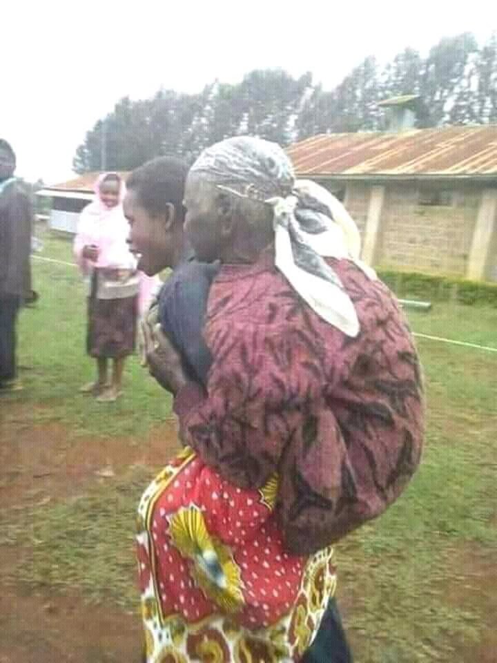 MikeCheboror's tweet image. Junet Mohamed,Agree You Are A Stranger In Jerusalem? Kenyans are voting and Turn out is Already Over 48%.