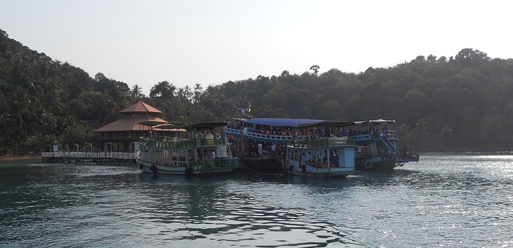 Destthailand's tweet photo. 5 Islands Tour - Koh Chang #Thailand #KohChang
https://t.co/QmXNhKa8oC https://t.co/7rQlaXetPj