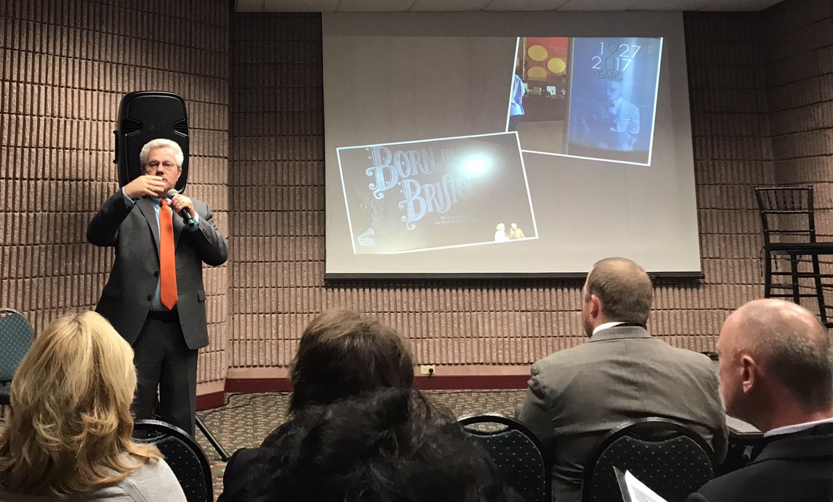 CovTiptonCoC's tweet photo. TN Music Pathways coming in 2018!  And @TNVacation used Covington in their presentation! Woo Hoo!  #RuralMusicisCool.  #GovCon2017 https://t.co/3MBXmpYLKu