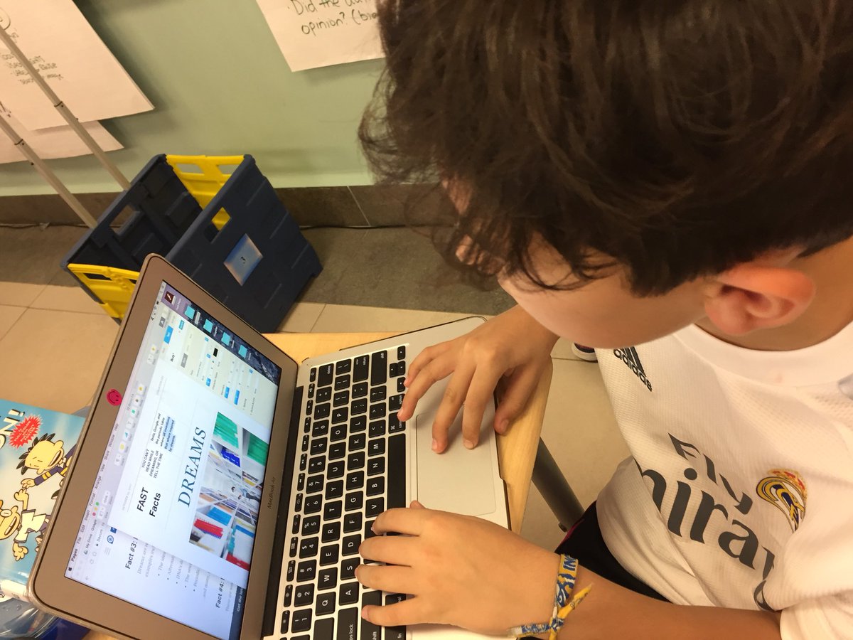 _beth_carroll's tweet photo. Teaching ourselves about Pages to publish our nonfiction articles! #mykidsareawesome @ASFMELEM https://t.co/A92rVK4ApO