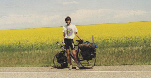 Pflax1's tweet photo. I turned 50 on Monday, a good time to recall a cross-country ride from half a lifetime ago

https://t.co/MZ3CIKhCf1 https://t.co/Gk7cZfCWjw