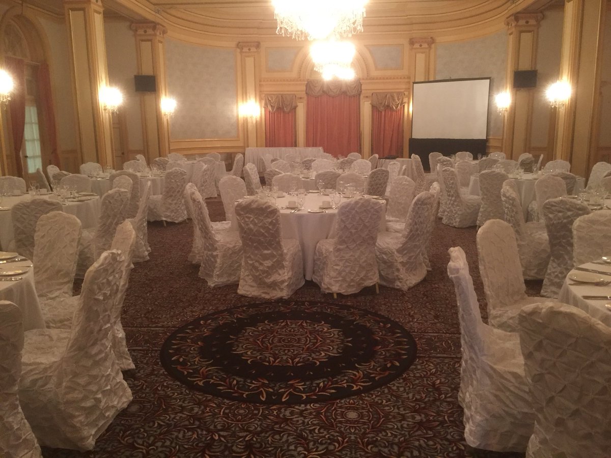 InsuranceInsPEI's tweet image. Getting ready for tonight’s Convocation!! #IICGrad2017 @InsuranceInsCA