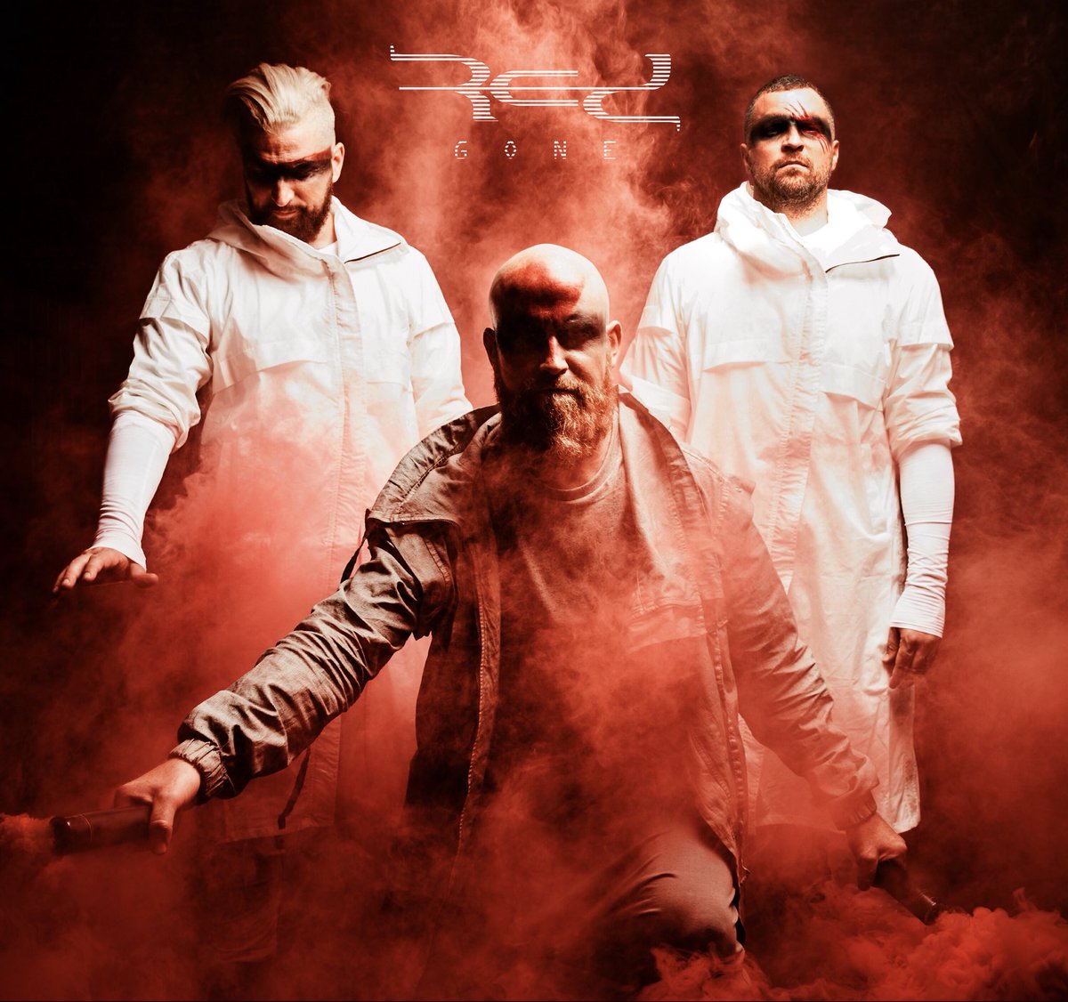 GONE RELEASES AT MIDNIGHT TONIGHT!!! Please RT
#GONE
#RE6